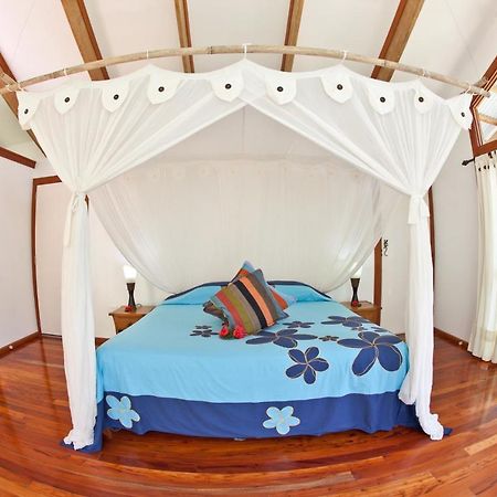 Matanivusi Beach Eco Resort Serua 外观 照片