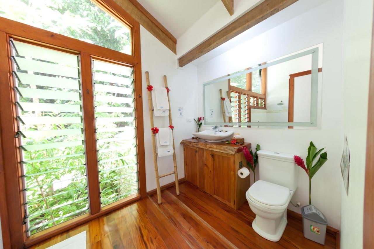 Matanivusi Beach Eco Resort Serua 外观 照片